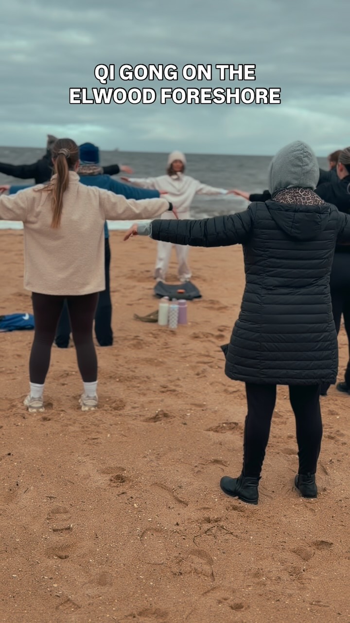 This is free community Qi Gong on the Elwood foreshore. Every Sunday at 8:30am weather permitting. 

Our practice this morning focused on the wood element, clearing anger, resentment, stagnation and frustration from the liver and gallbladder channels. 

The wood element is linked to the season of spring, which is about regeneration, renewal, flexibility and forward movement. 

I’m so grateful for this growing community. People coming from near and far, bringing loved ones, pooches or coming solo. It truly fills my heart seeing so many be drawn to Qi Gong 🫶🏽. 

#katjohn #qigong #qigongpractice #elwood